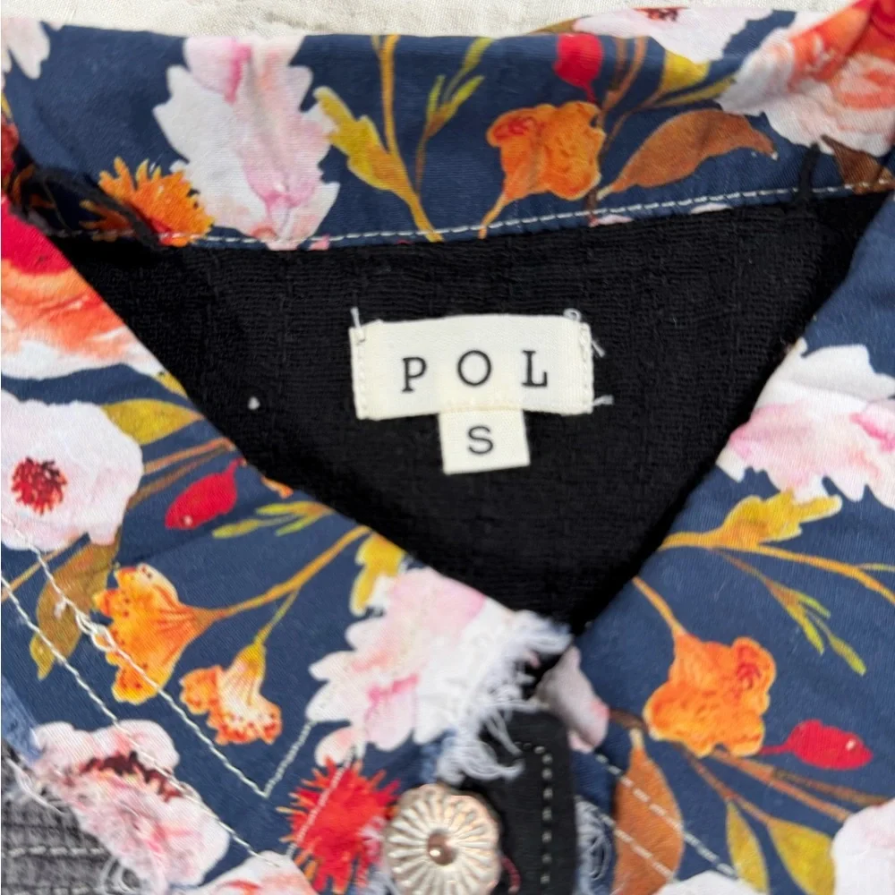 POL Black Floral Patchwork Utility Jacket - Picture 2 of 16